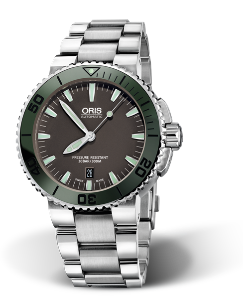 Aquis Date, 43.00 mm, Grey, Stainless steel Strap, Stainless steel screw-in security crown, Multi-piece stainless steel case, ceramic minutes scale top ring