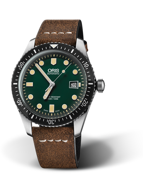 Divers Sixty-Five, 42.00 mm, Green, Leather Strap, Stainless steel screw-in security crown, Multi-piece stainless steel case, minutes scale top ring