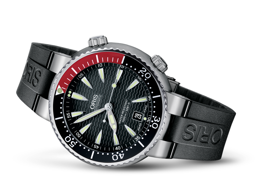 Divers Titan Date, Black, Rubber Strap