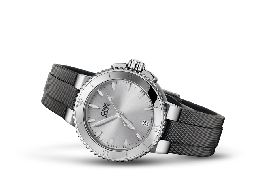 Aquis Date, Grey, Textile Strap