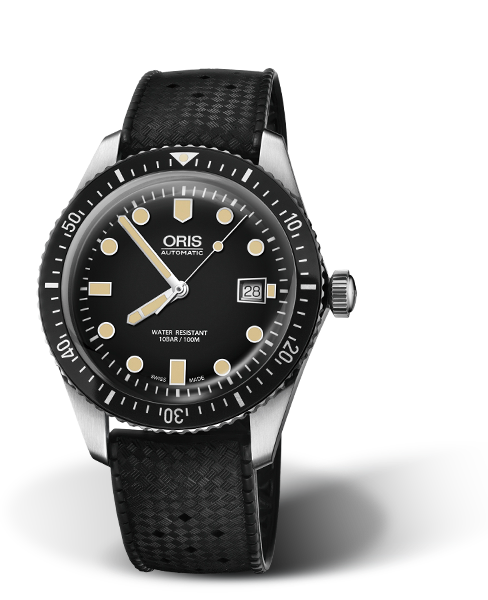 Divers Sixty-Five, 42.00 mm, Black, Rubber Strap, Stainless steel screw-in security crown, Multi-piece stainless steel case, minutes scale top ring