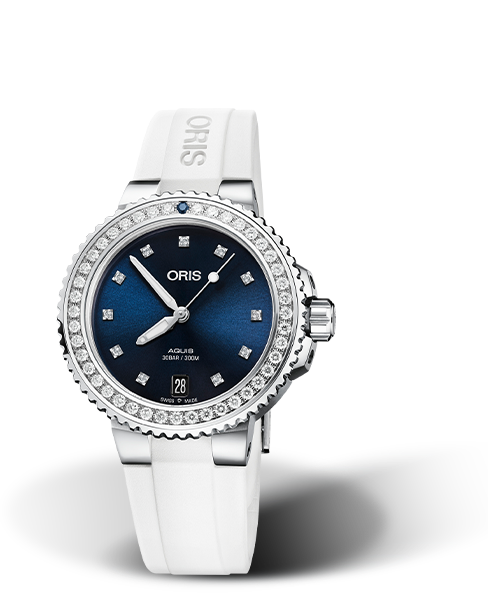 Aquis Date Diamonds, 36.50 mm, Blue, Rubber Strap, Stainless steel screw-in security crown, Multi-piece stainless steel case, minute scale top ring, set with 43 diamonds, VS , G/H (1,075ct.), 1 dark blue sapphire AAA (0.027ct.)