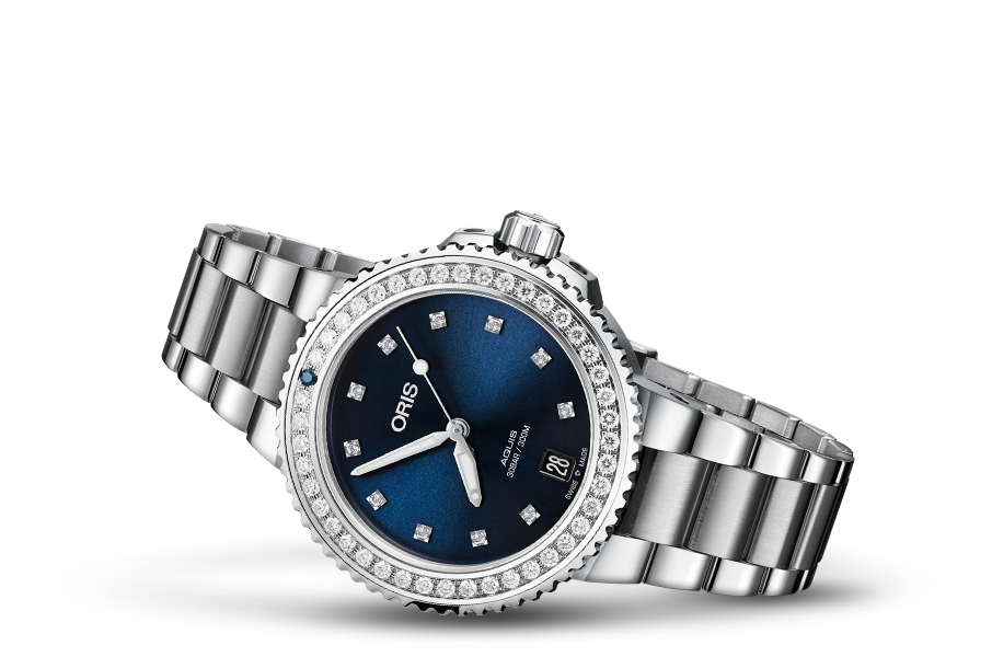 Aquis Date Diamonds, Blue, Stainless steel Strap