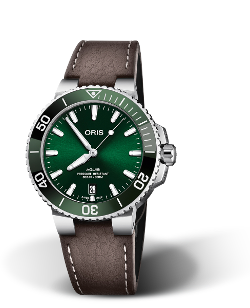 Aquis Date, 39.50 mm, Green, Leather Strap, , Multi-piece stainless steel case, ceramic minutes scale top ring