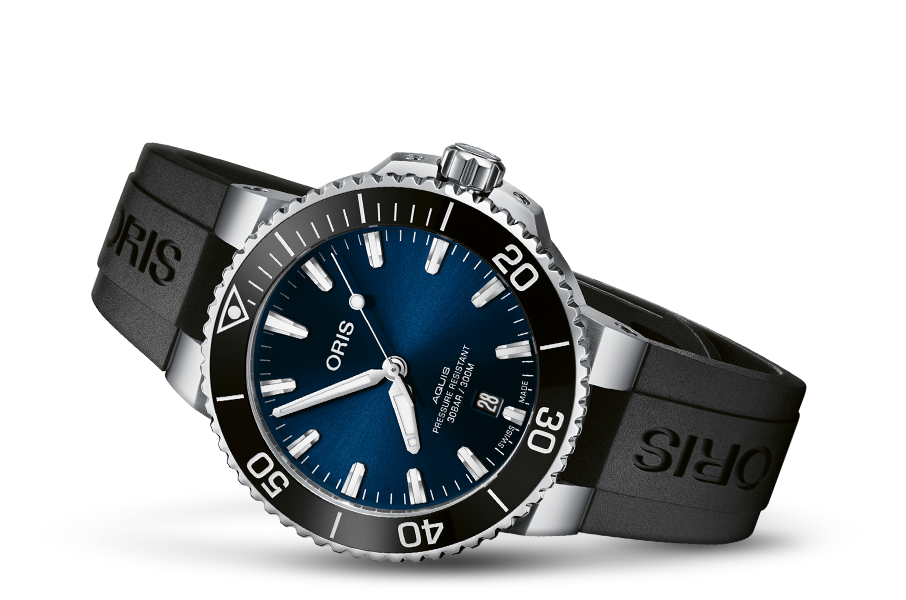 Aquis Date, Blue, Rubber Strap