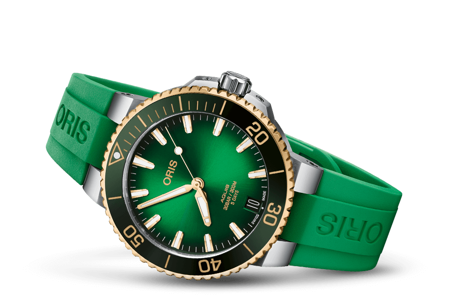 Aquis Date Calibre 400, Green, Rubber Strap