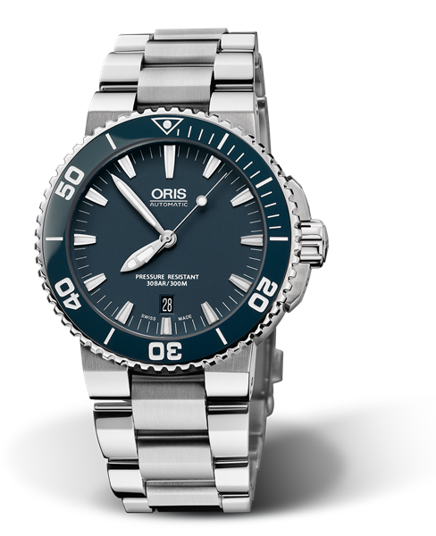 Aquis Date, 43.00 mm, Blue, Stainless steel Strap, Stainless steel screw-in security crown, Multi-piece stainless steel case, ceramic minutes scale top ring