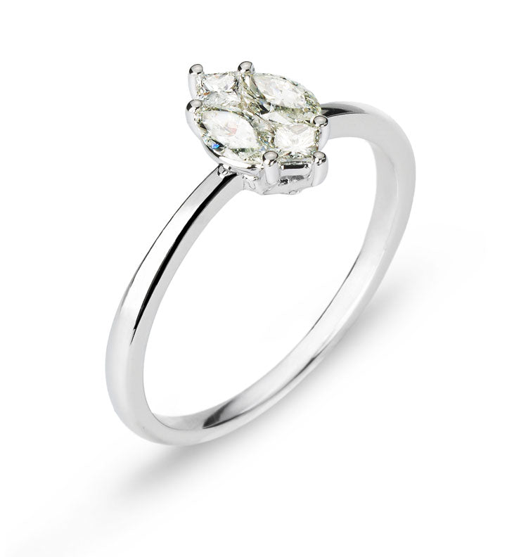 Ring Weissgold 750, mit 2 Marquise Diamanten G VS und mit 2 Princess Diamanten 0.19ct. G VS