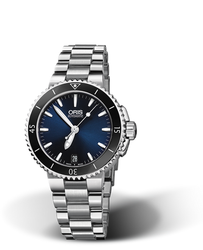 Aquis Date, 36.00 mm, Blue, Stainless steel Strap, Stainless steel screw-in security crown, Multi-piece stainless steel case, ceramic minutes scale top ring