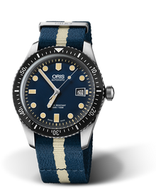 Divers Sixty-Five, 42.00 mm, Blue, Textile Strap, Stainless steel screw-in security crown, Multi-piece stainless steel case, minutes scale top ring