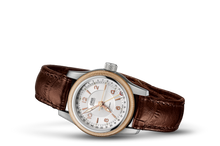 Big Crown Pointer Date, Grey, Leather Strap