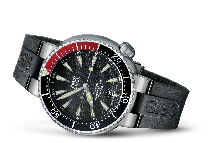 Divers Titan Date, Black, Rubber Strap