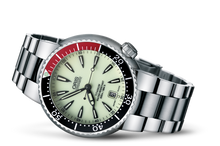 Divers Titan Date, White, Titanium Strap