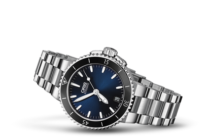 Aquis Date, Blue, Stainless steel Strap