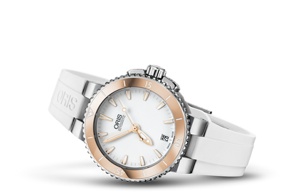 Aquis Date, White, Rubber Strap