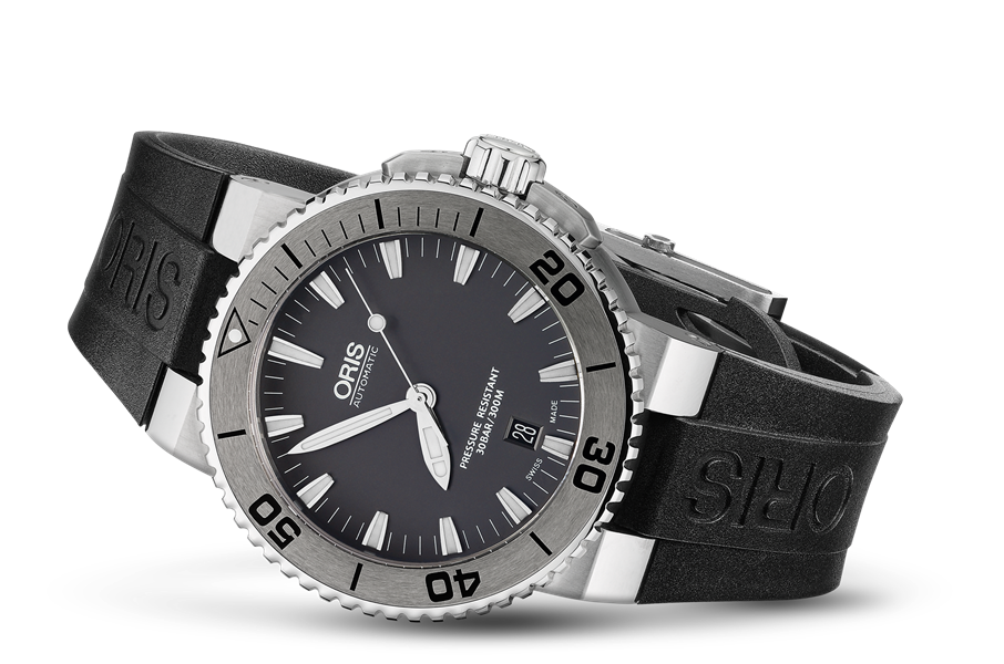 Aquis Date, Grey, Rubber Strap