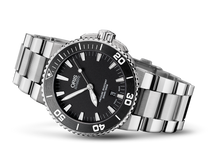 Aquis Date, Black, Stainless steel Strap