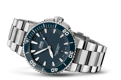 Aquis Date, Blue, Stainless steel Strap