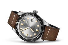 Divers Sixty-Five, Grey, Leather Strap