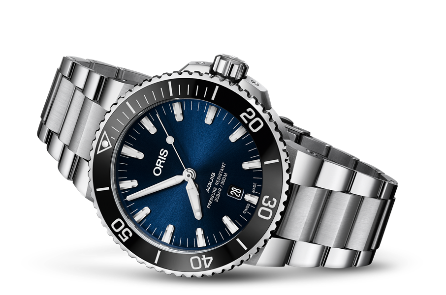 Aquis Date, Blue, Stainless steel Strap