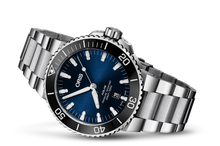 Aquis Date, Blue, Stainless steel Strap
