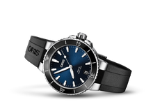 Aquis Date, Blue, Rubber Strap