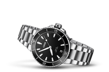 Aquis Date, Black, Stainless steel Strap