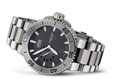 Aquis Titan Small Second, 46.00 mm, Grey