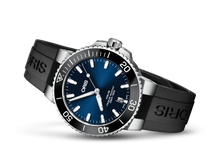 Aquis Date, Blue, Rubber Strap
