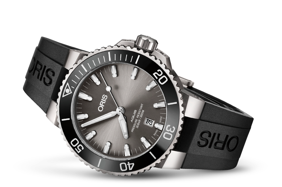 Aquis Titanium Date, Grey, Rubber Strap