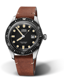 Divers Sixty-Five, 42.00 mm, Black, Leather Strap, Stainless steel screw-in security crown, Multi-piece stainless steel case, minutes scale top ring