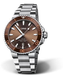 Aquis Date, 43.50 mm, Brown, Stainless steel Strap, Stainless steel screw-in security crown, Multi-piece stainless steel case, ceramic minutes scale top ring