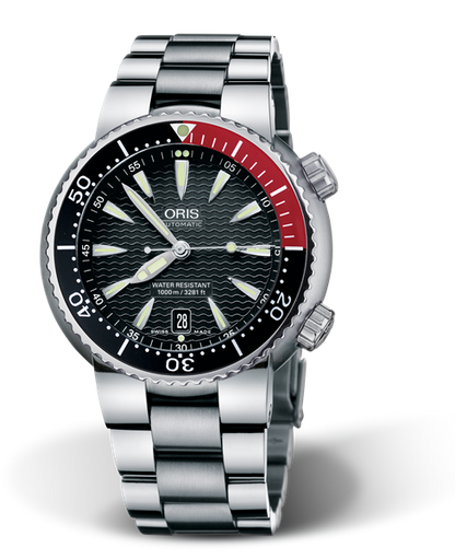 Divers Titan Date, 44.00 mm, Black, Titanium Strap, Titanium screw-in security crown and Helium valve, Multi-piece titanium case, minutes scale top ring