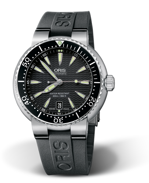 Divers Date, 44.00 mm, Black, Rubber Strap, Stainless steel screw-in security crown, Multi-piece stainless steel case, minutes scale top ring