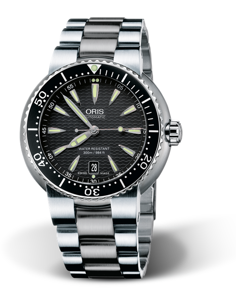 Divers Date, 44.00 mm, Black, Stainless steel Strap, Stainless steel screw-in security crown, Multi-piece stainless steel case, minutes scale top ring