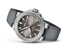Aquis Date Relief, Grey, Leather Strap
