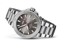 Aquis Date Relief, Grey, Stainless steel Strap