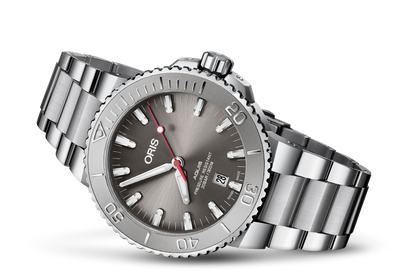 Aquis Date Relief, Grey, Stainless steel Strap