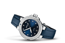 Aquis Date Diamonds, Blue, Textile Strap