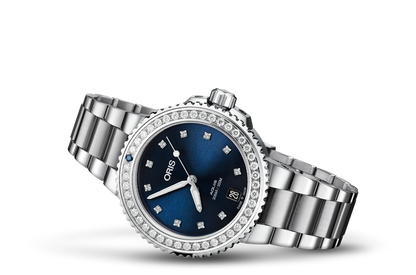 Aquis Date Diamonds, Blue, Stainless steel Strap