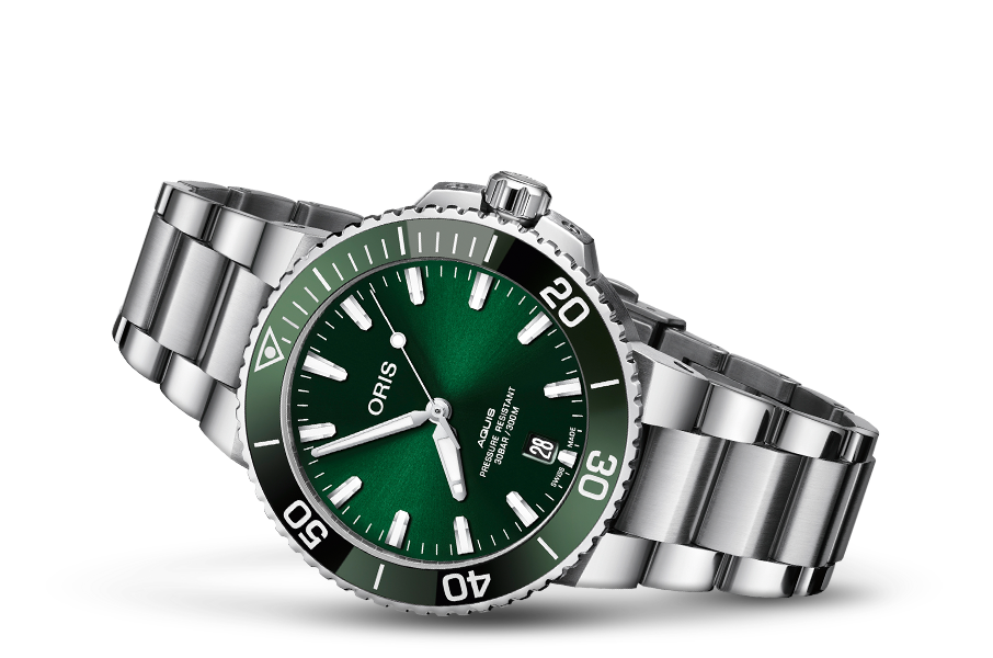 Aquis Date, Green, Stainless steel Strap