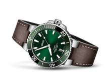 Aquis Date, Green, Leather Strap