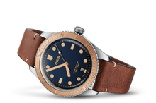 Divers Sixty-Five, Blue, Leather Strap