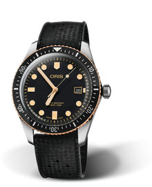 Divers Sixty-Five, 42.00 mm, Black, Rubber Strap, Stainless steel screw-in security crown, Multi-piece stainless steel/bronze case, minutes scale top ring