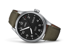 Big Crown ProPilot Big Day Date, Black, Textile Strap