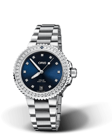 Aquis Date Diamonds, 36.50 mm, Blue, Stainless steel Strap, Stainless steel screw-in security crown, Multi-piece stainless steel case, minute scale top ring, set with 43 diamonds, VS , G/H (1,075ct.), 1 dark blue sapphire AAA (0.027ct.)