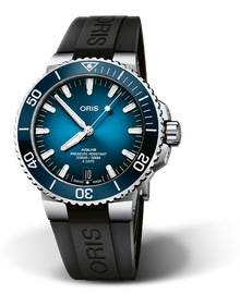 Aquis Date Calibre 400, 43.50 mm, Blue, Rubber Strap, Stainless steel screw-in security crown, Multi-piece stainless steel case, ceramic minutes scale top ring