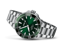 Aquis Date, Green, Stainless steel Strap