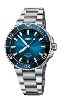 Aquis Date Calibre 400, 41.50 mm, Blue, Stainless steel Strap, Stainless steel screw-in security crown, Multi-piece stainless steel case, ceramic minutes scale top ring