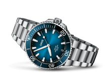 Aquis Date Calibre 400, Blue, Stainless steel Strap